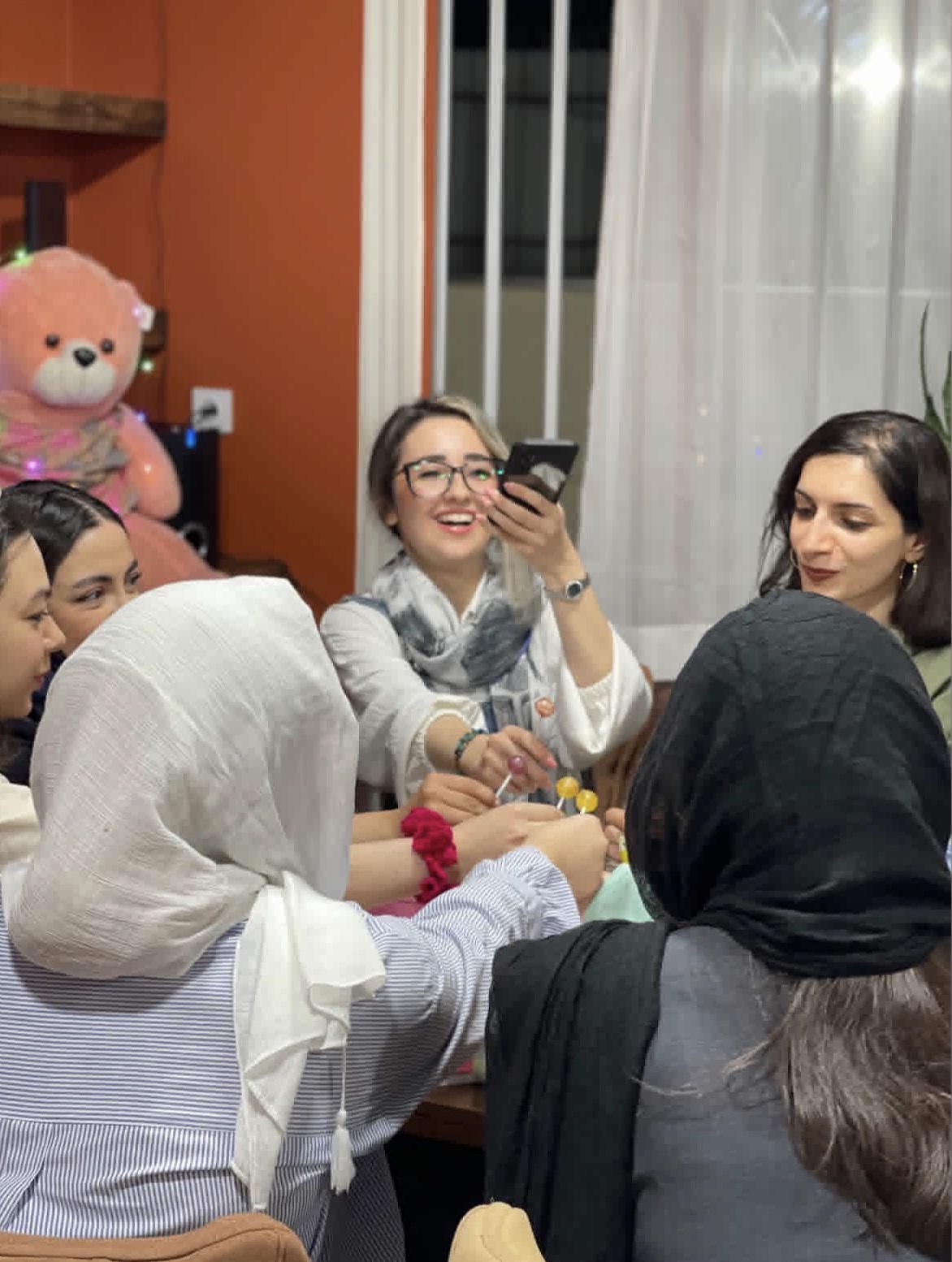 مهدکودک بزرگسالان؛ یک روز بدون نقش 🍭
